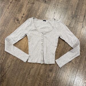 Brandy Melville Light Gray Button-Down Shirt Sz S